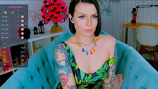 My toys pink online show from December 2024 07:08:01 AM