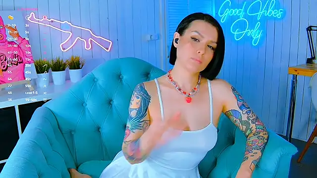 My toys pink online show from March 2026 09:47:02 PM