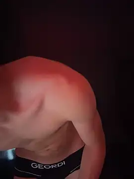 cybercosmiiic online show from December 2024 01:43:01 AM