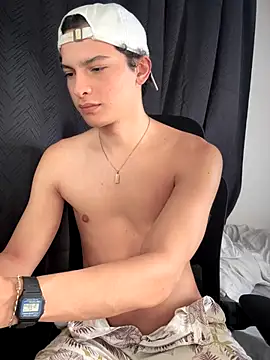 cybercosmiiic online show from October 2025 07:36:02 PM