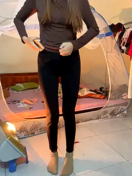 PussyWet  online show from November 2025 04:40:01 PM