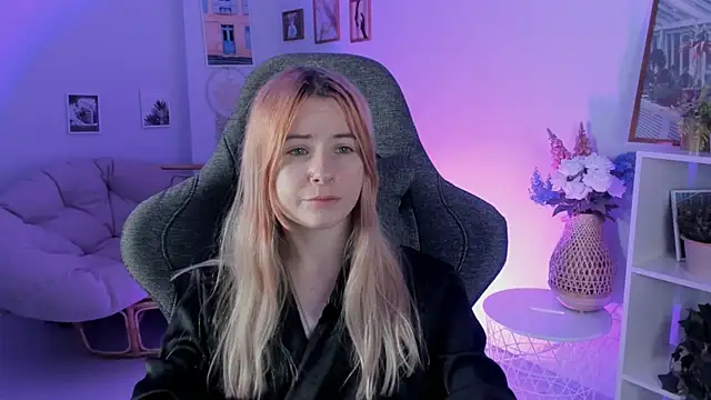 LexiWenford online show from December 2024 02:47:01 AM