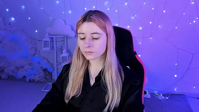 LexiWenford online show from December 2024 06:24:02 AM