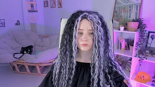 LexiWenford online show from March 2025 08:53:02 AM