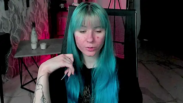 LexiWenford online show from October 2025 02:43:02 AM