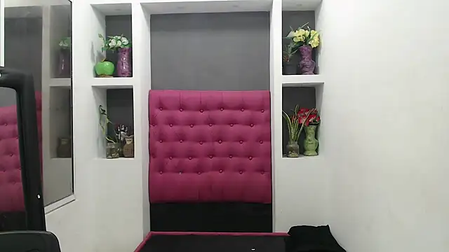 Dona Tela online show from December 2024 03:04:01 PM