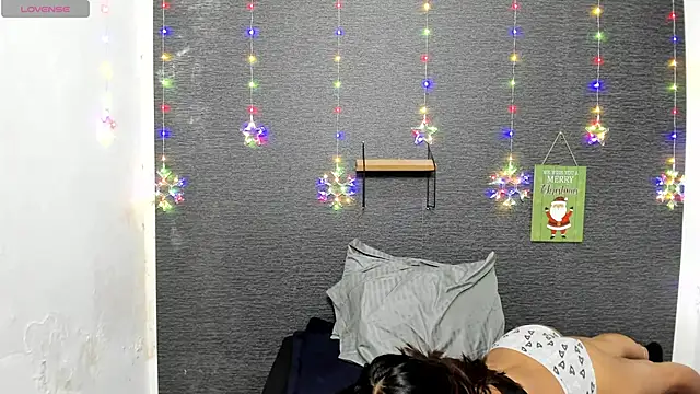 monse 02 online show from January 2025 04:49:02 PM