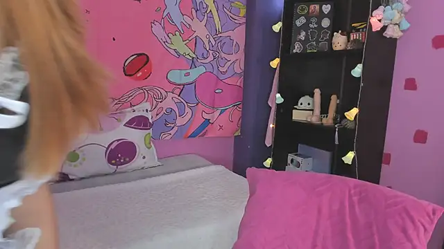 kittyzenn online show from December 2024 03:37:02 PM