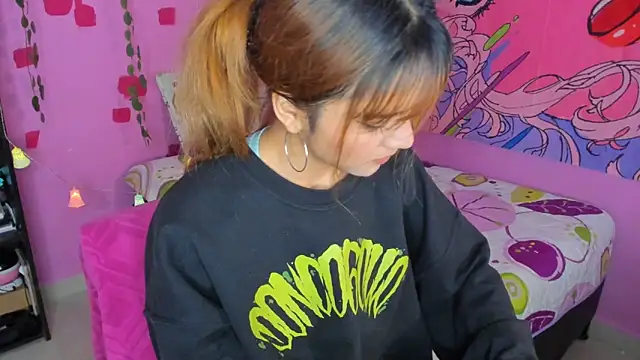 kittyzenn online show from February 2025 03:34:01 PM