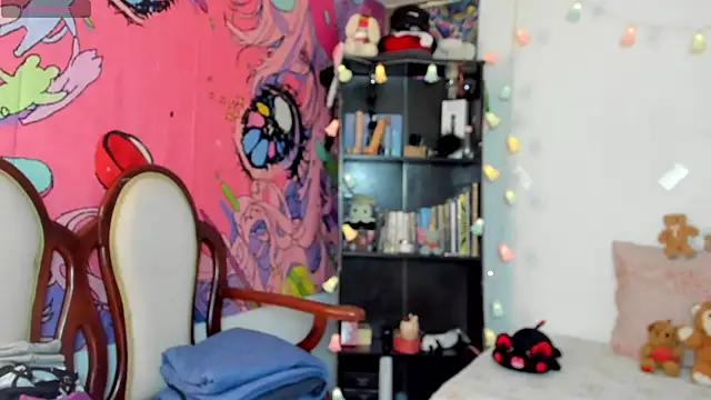 kittyzenn online show from September 2025 05:59:02 PM