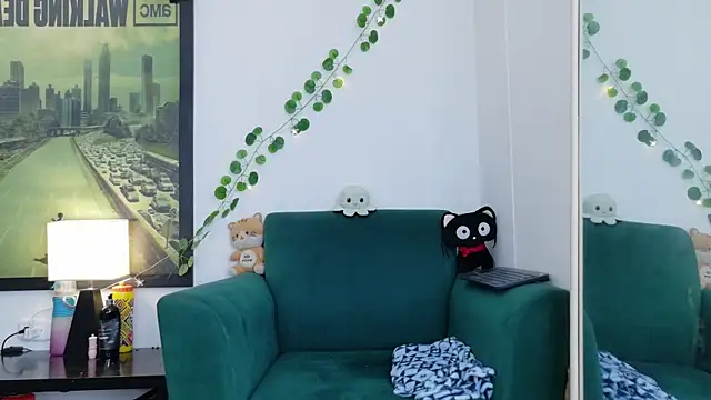 kittyzenn online show from July 2026 06:03:01 PM