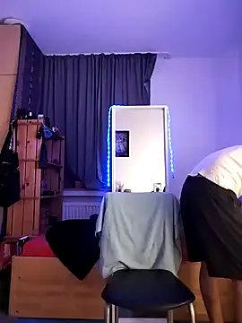 Dennis 2024 online show from January 2025 08:21:02 PM