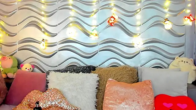 StormiRusso online show from December 2024 04:28:02 AM