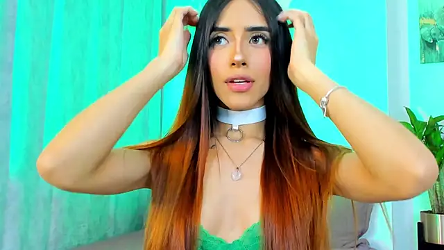 StormiRusso online show from January 2025 02:39:01 AM