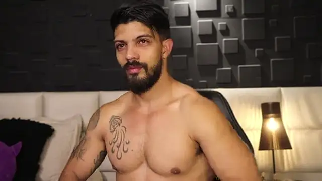 DannSaenz online show from February 2025 10:11:02 AM