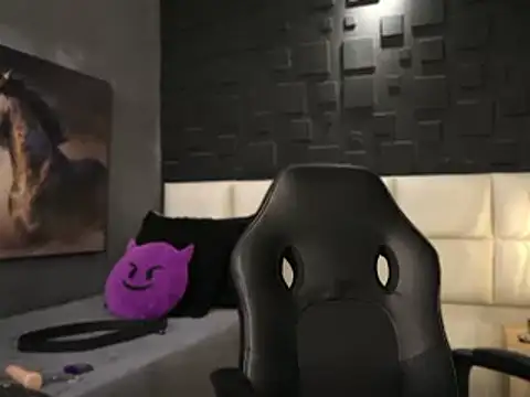 DannSaenz online show from February 2025 05:31:02 PM