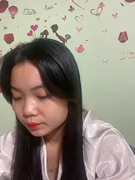 Maeve2k5 online show from December 2024 12:23:02 PM