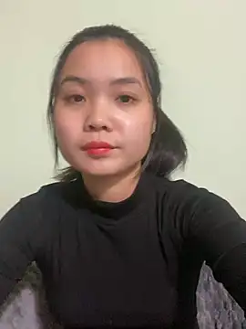 Maeve2k5 online show from December 2024 12:20:02 PM