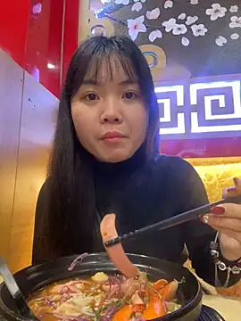 Maeve2k5 online show from February 2025 06:11:02 AM