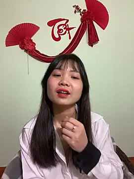 Maeve2k5 online show from February 2025 10:26:01 AM