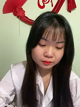 Maeve2k5 online show from March 2025 01:32:01 AM