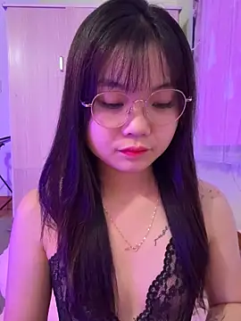 Maeve2k5 online show from October 2025 01:37:02 AM