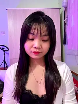 Maeve2k5 online show from November 2025 10:38:02 AM