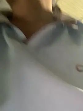 Linaannn online show from October 2025 02:26:02 AM