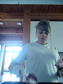 CoddessCrystal online show from September 2025 11:01:01 AM