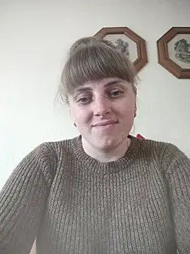 CoddessCrystal online show from April 2026 02:36:02 PM