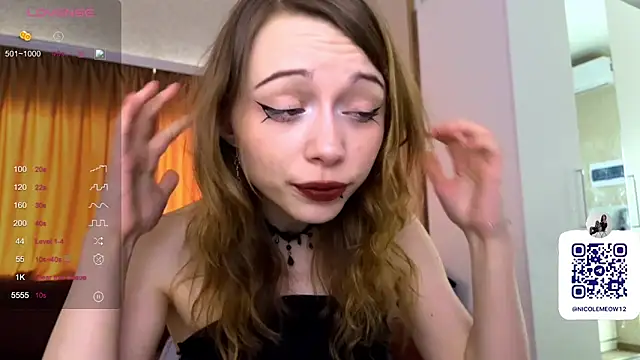  SofiaBrown online show from April 2026 12:44:02 PM