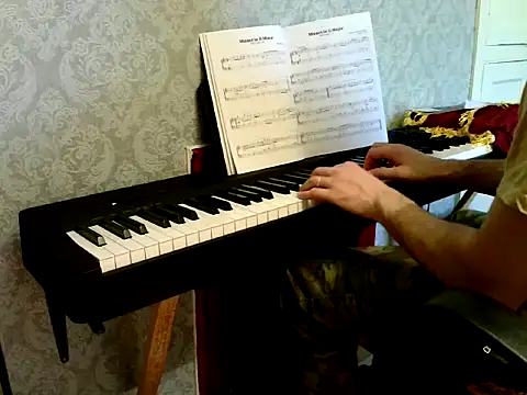 MrStraightDik online show from December 2024 01:01:02 PM