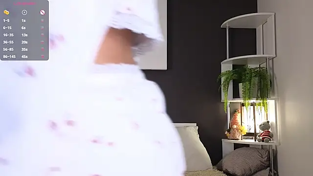 PiquingOgalala online show from February 2025 01:14:01 AM