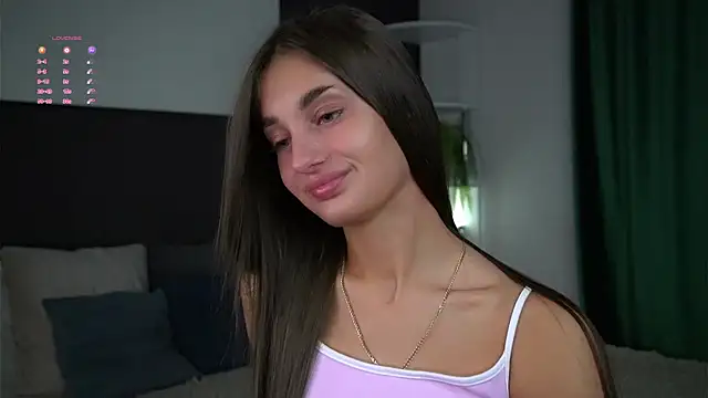 PiquingOgalala online show from March 2025 01:10:02 AM