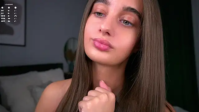 PiquingOgalala online show from November 2025 01:04:01 AM