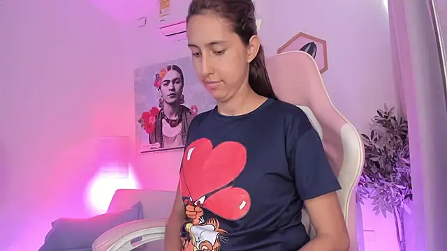 aleja rythm online show from March 2025 09:37:01 PM