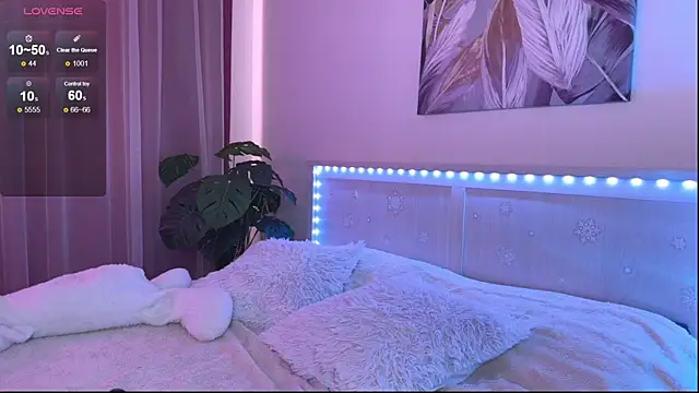 Veronica leal online show from April 2026 09:24:01 AM