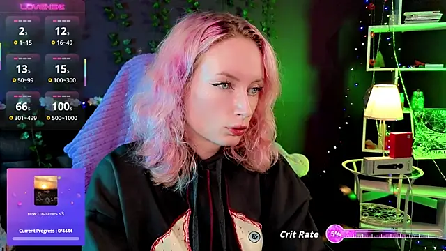  HelenCarter online show from October 2025 09:01:01 PM