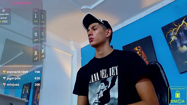 Snapshot of Valerio_20 chatting on December 2024 11:35:01 PM Valerio 20 online show from December 2024 11:35:01 PM