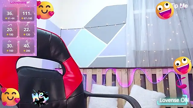 Lina10 online show from March 2025 07:43:02 PM