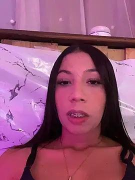 Lina10 online show from November 2025 11:58:01 PM