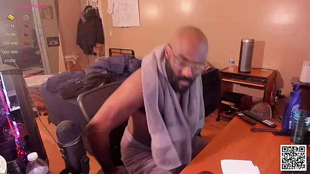 MrChuckDailyXXX online show from December 2024 08:15:02 AM