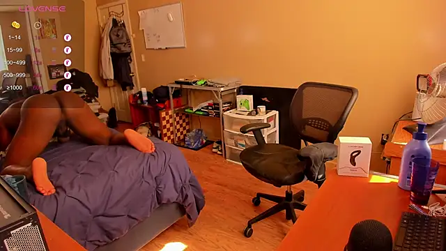 MrChuckDailyXXX online show from February 2025 03:21:01 PM