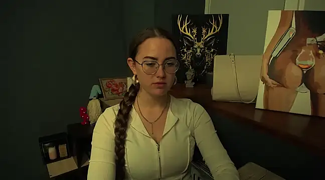 luxie milady online show from January 2025 01:36:02 PM