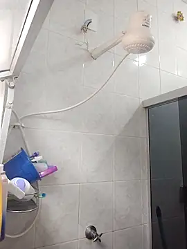 LopeseLua online show from September 2025 06:08:02 PM