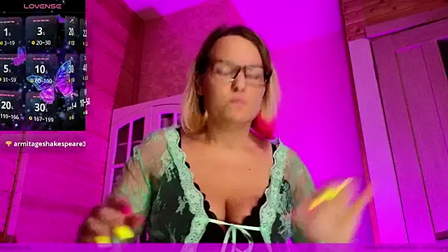 EVAshinyGIRL online show from February 2025 10:31:01 PM