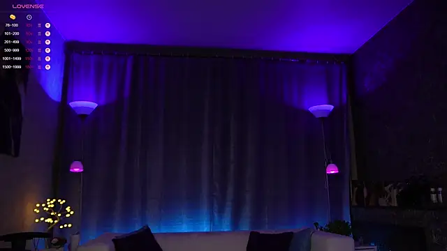 Amely Young online show from March 2025 08:08:01 AM