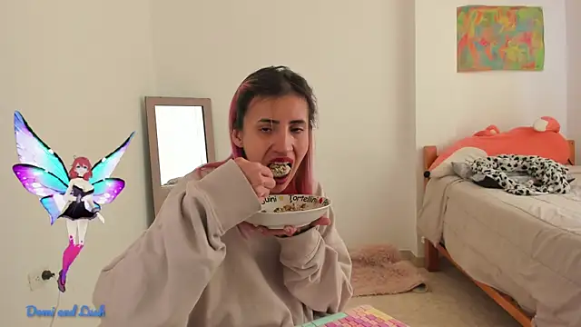 linnie  online show from February 2025 01:49:02 PM