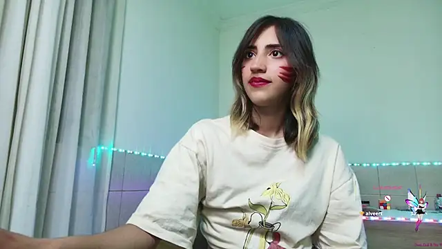 linnie  online show from September 2025 06:59:02 AM