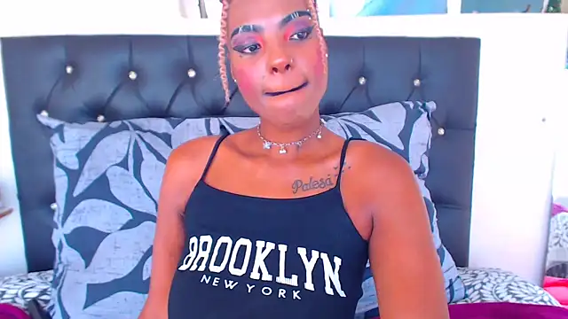 SAVAGExBOO online show from December 2024 06:00:01 AM